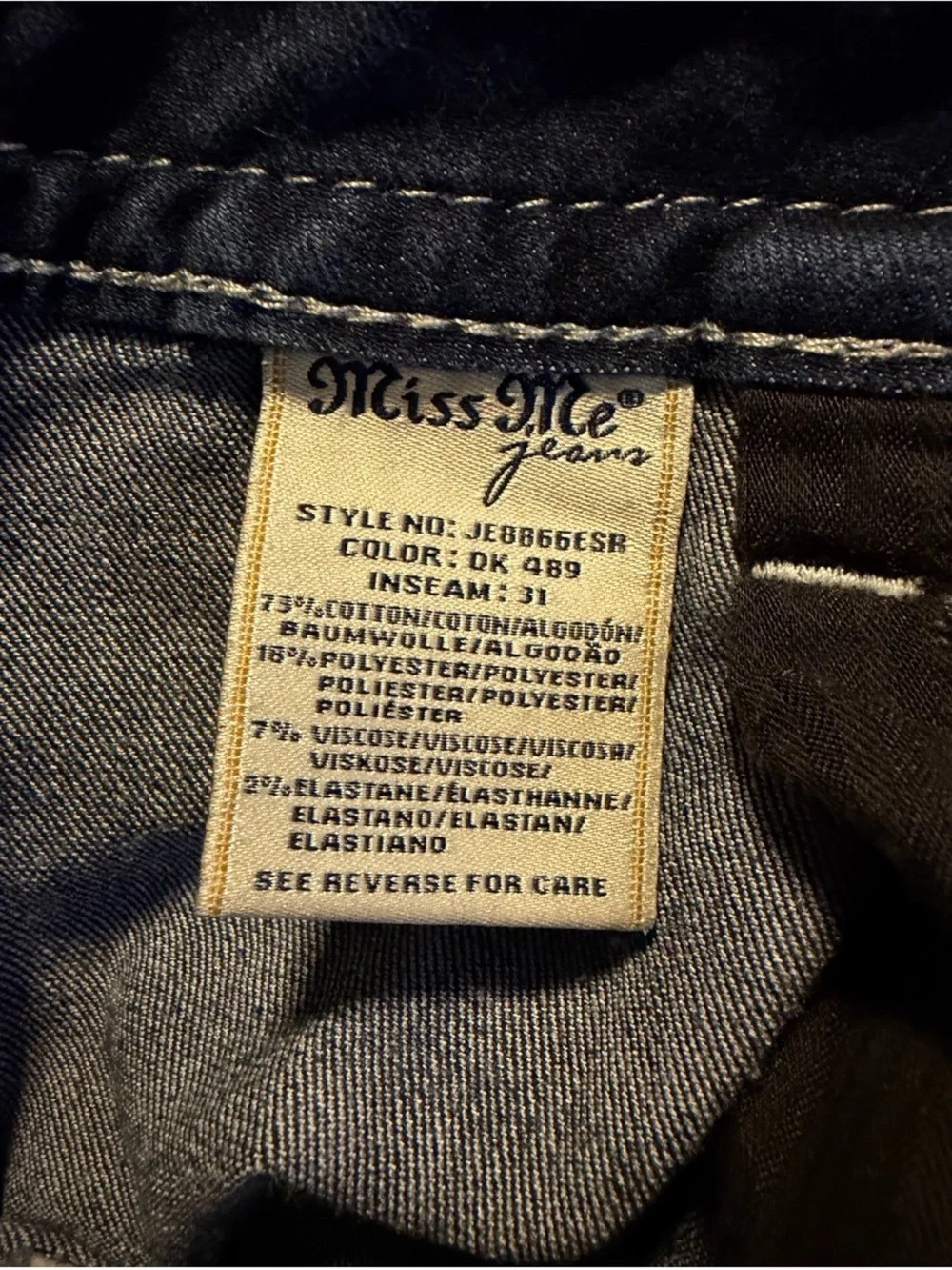 Gorgeous Miss Me Mid-Rise Easy Skinny Jeans With Embellished Pockets 31” Inseam
